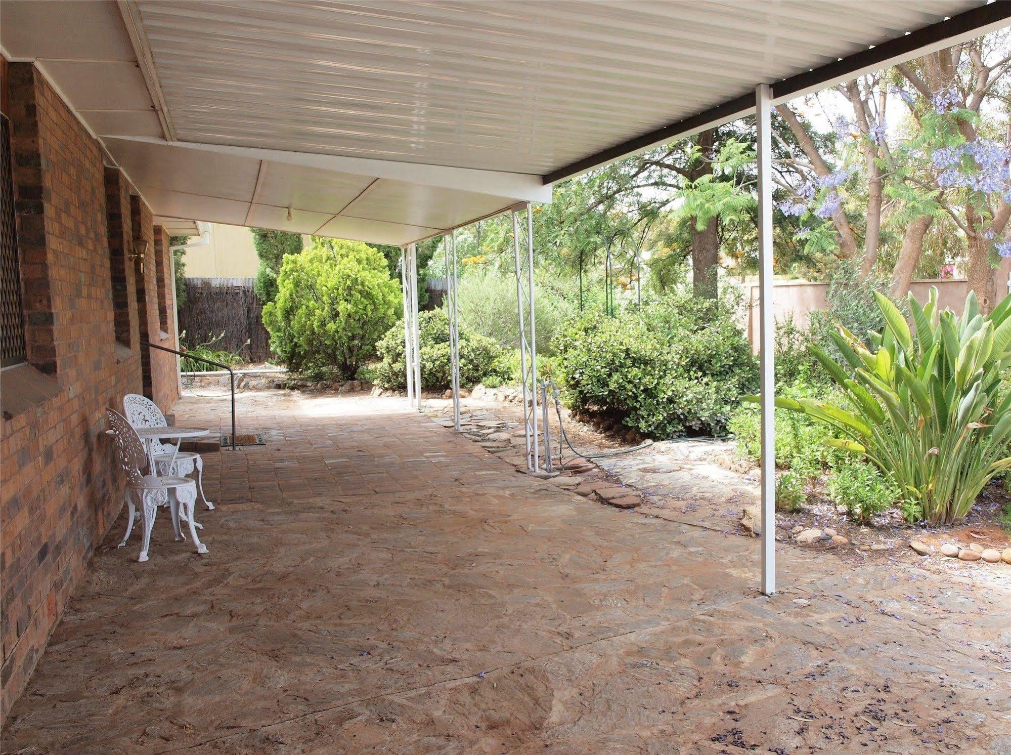 Capon Cottage Broken Hill Exterior photo